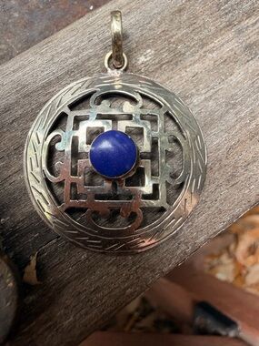 Vintage Tibetan Silver-Tone Mandala Pendant Lapis color inlay Tibet Amulet